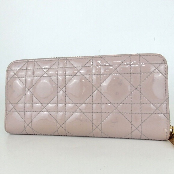 Authentic Christian Dior 33-MA-0119 Lady Dior Zip Around purse Patent leathe... - Picture 2 of 8